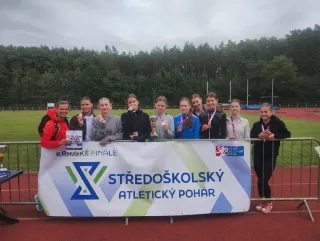 Okresní úspěch - bronzová medaile pro naše atletky