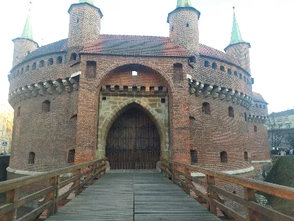 Poznávací zájezd Osvětim – Vělička – Krakov - foto 0